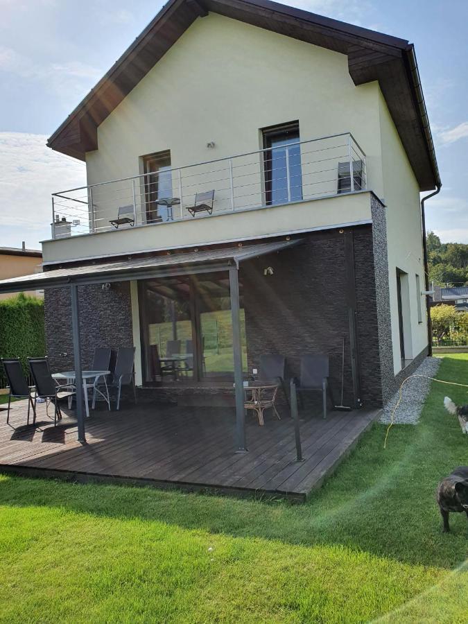 Vila Pod Cernou Horou Villa Rožnov pod Radhoštěm Esterno foto